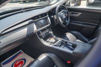 USED 2016 16 JAGUAR XF 2.0d Prestige Saloon 4dr Diesel Auto Euro 6 (s/s) (180 ps) 