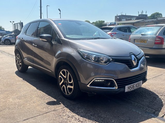 View our Renault Captur 0.9 TCe ENERGY Dynamique S Nav SUV 5 Door Petrol Manual Grey Euro 6 Low Tax