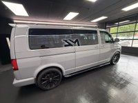 USED 2011 61 VOLKSWAGEN TRANSPORTER SHUTTLE 2.0 TD T30 SE Minibus 4dr Diesel Manual L3 H1 (LWB, 9 Seats) (193 g/km, 101 bhp) 9 Seats - Nardo Grey - Nav