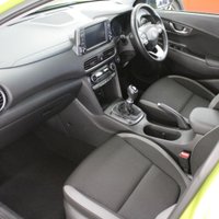 USED 2018 68 HYUNDAI KONA 1.0 T-GDi Blue Drive Premium SUV 5dr Petrol Manual Euro 6 (s/s) (120 ps) 