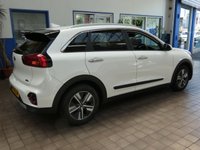 USED 2020 70 KIA NIRO 1.6 GDi 2 SUV 5dr Petrol Hybrid DCT Euro 6 (s/s) (139 bhp) NICE TIDY EXAMPLE CARPLAY PARKING CAMERA CRUISE CONTROL PARKING SENSORS 3 OWNERS SERVICE HISTORY
