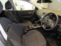 USED 2022 22 RENAULT KADJAR 1.3 TCe Equilibre SUV 5dr Petrol Manual Euro 6 (s/s) (140 ps) 