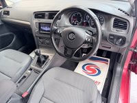 USED 2013 13 VOLKSWAGEN GOLF 2.0 TDI BlueMotion Tech SE Hatchback 5dr Diesel Manual Euro 5 (s/s) (150 ps) 