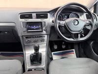 USED 2013 13 VOLKSWAGEN GOLF 2.0 TDI BlueMotion Tech SE Hatchback 5dr Diesel Manual Euro 5 (s/s) (150 ps) 