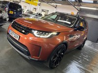 USED 2017 17 LAND ROVER DISCOVERY 5 3.0 TD V6 First Edition SUV 5dr Diesel Auto 4WD Euro 6 (s/s) (258 ps) 2017 LANDROVER DISCOVERY 5 3.0 TDV6 FIRST EDITION - 1 PREVIOUS KEEPER - NAMIB ORANGE - 7 SERVICES TO 61K MILES - CAMBELTS AT 61K MILES - REAR ENTERTAINMENT - PANROOF - HEATED / COOLED SEATS - LED HEADLIGHTS - EXT ROOF RAILS