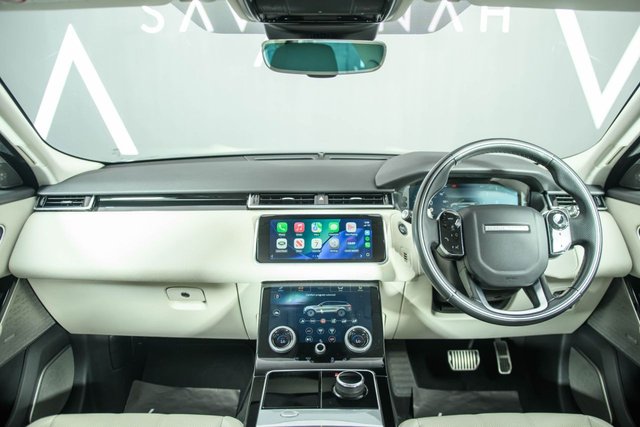 View our LAND ROVER RANGE ROVER VELAR