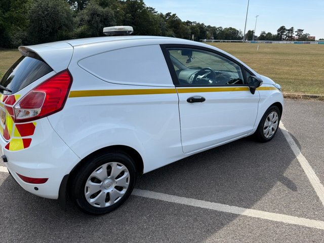 View our FORD FIESTA VAN