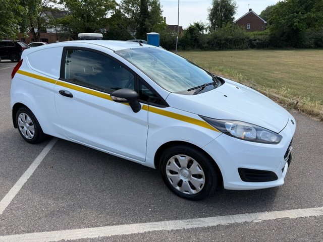 View our FORD FIESTA VAN