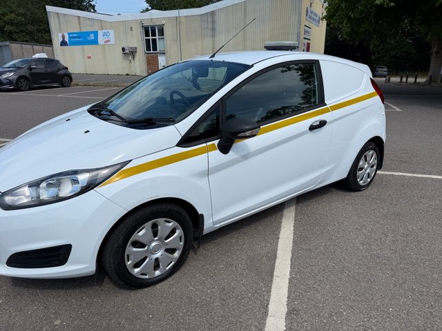 View our FORD FIESTA VAN