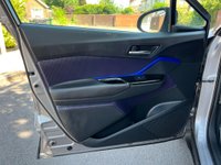 USED 2017 17 TOYOTA C-HR 1.8 VVT-h Dynamic CVT Euro 6 (s/s) 5dr 2owner+Leather+Nav+Camera+Ulez