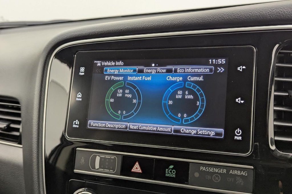 USED 2019 69 MITSUBISHI OUTLANDER 2.4h TwinMotor 13.8kWh Juro SUV 5dr Petrol Plug-in Hybrid CVT 4WD Euro 6 (s/s) (209 ps) 4WD, Heated Screen, Keyless