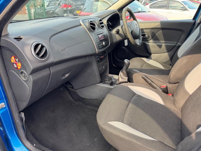 View our DACIA SANDERO STEPWAY
