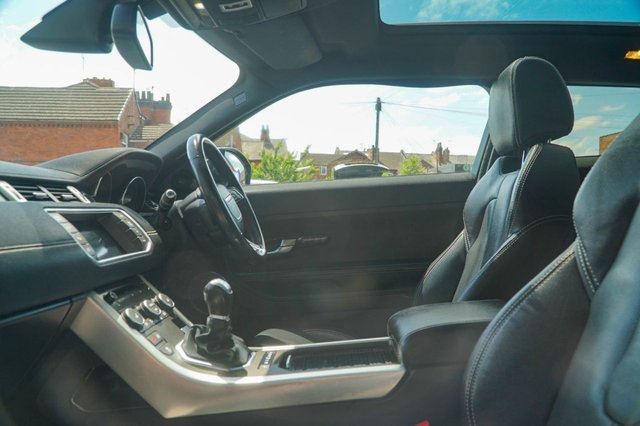 View our LAND ROVER RANGE ROVER EVOQUE