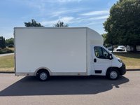 USED 2022 72 PEUGEOT BOXER 2.2 BlueHDi 335 Low Floor Luton LWB EU6 Air Conditioning - Barn Doors