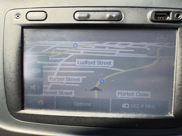 View our DACIA SANDERO STEPWAY