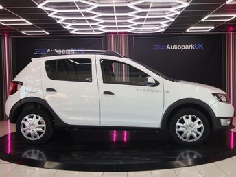 View our DACIA SANDERO STEPWAY