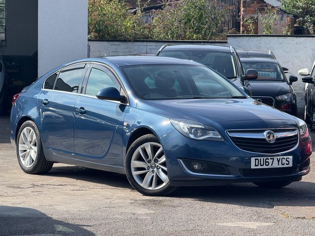 View our VAUXHALL INSIGNIA