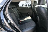 USED 2023 23 KIA XCEED 1.6 GDi 8.9kWh 3 DCT Euro 6 (s/s) 5dr 1 OWNER*REVCAM*CARPLAY*CRUISE*