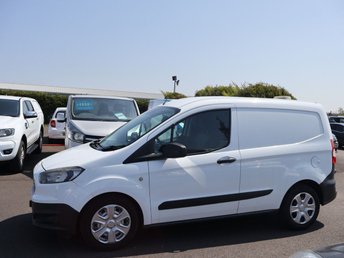 View our FORD TRANSIT COURIER