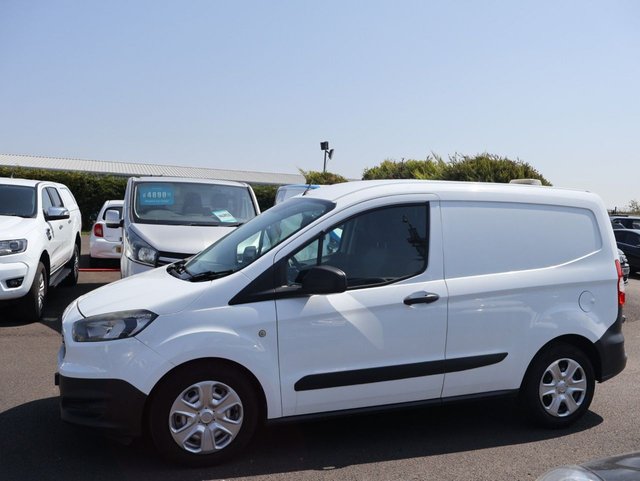 View our FORD TRANSIT COURIER