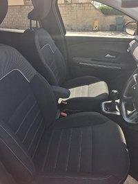 USED 2023 23 DACIA JOGGER 1.0 TCe Extreme SE MPV 5dr Petrol Manual Euro 6 (s/s) (110 ps) MOT MAY 27 - 7 SEATS