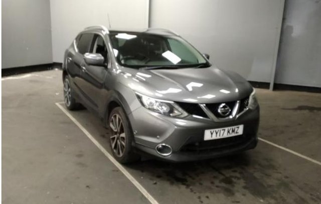 2017 NISSAN QASHQAI 1.2 DIG T TEKNA SUV 5DR PETROL MANUAL 2WD EURO 6 S... photo