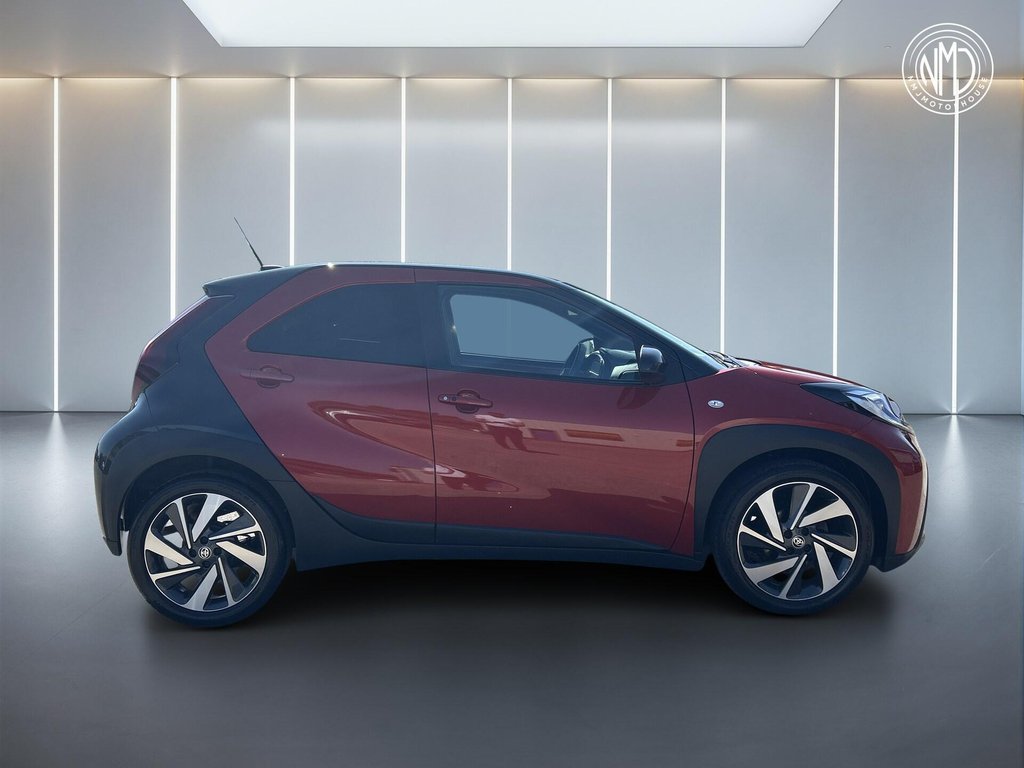 USED 2022 22 TOYOTA AYGO X 1.0 VVT-i Exclusive x-shift Euro 6 (s/s) 5dr 9.9%APR FMDSH LOW MILEAGE