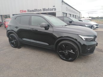 2026 VOLVO XC40 2.0 B4 MHEV Plus Pro Black Edition SUV 5dr Petrol Hybrid DCT Auto Euro 6 (s/s) (197 ps) £33995.00
