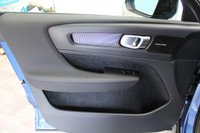 USED 2020 20 VOLVO XC40 2.0 D4 R-Design Auto AWD Euro 6 (s/s) 5dr HUGE SPEC-LOUNGE//PAN ROOF/H-K