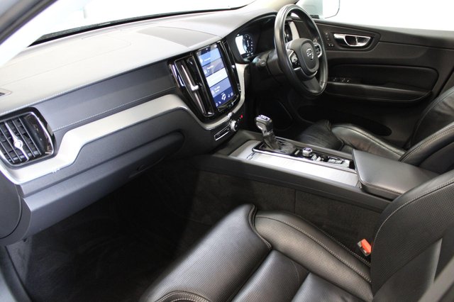 View our VOLVO XC60