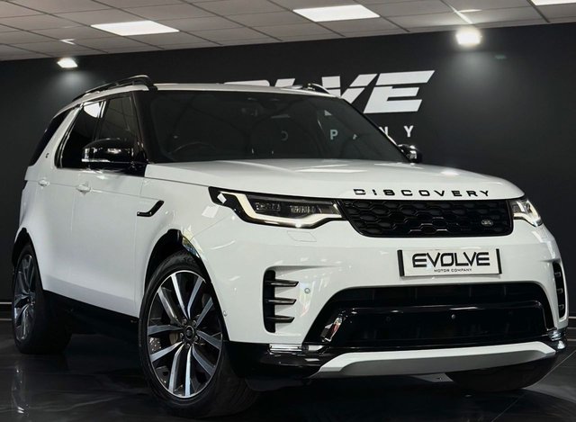 View our Land Rover Discovery 3.0 D250 MHEV R-Dynamic SE SUV 5dr Diesel Auto 4WD Euro 6 (s/s) (250 ps)