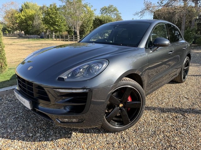 2017 Porsche Macan