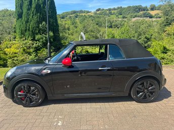 View our MINI CONVERTIBLE