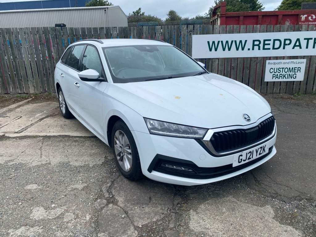 White 2021 Skoda Octavia Estate Front-wheel drive Automatic