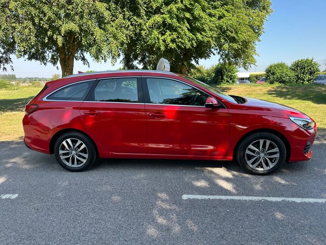 View our HYUNDAI I30