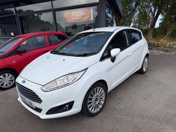 2013 FORD FIESTA