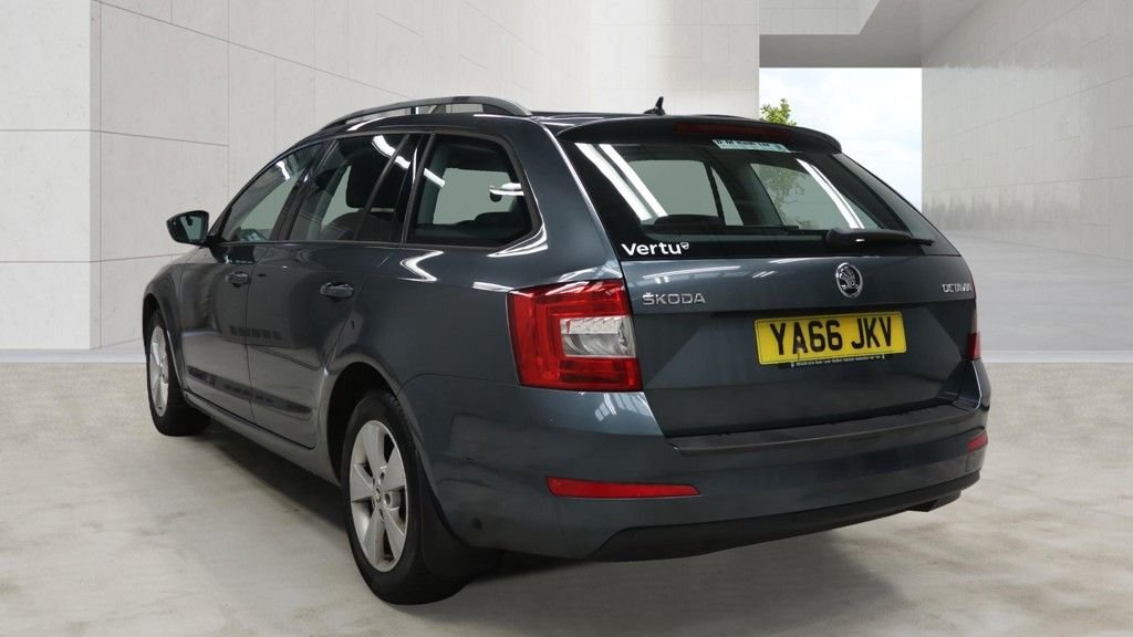 USED 2017 66 SKODA OCTAVIA 2.0 TDI SE L Estate 5dr Diesel Manual Euro 6 (s/s) (150 ps) 2 keys + service history