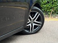 USED 2020 70 MERCEDES-BENZ V CLASS 2.0 V220d Sport MPV 5dr Diesel G-Tronic+ Euro 6 (s/s) XLWB (163 ps) 