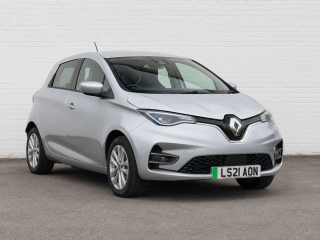 View our Renault Zoe R135 52kWh Iconic Hatchback 5dr Electric Auto (i) (134 bhp)