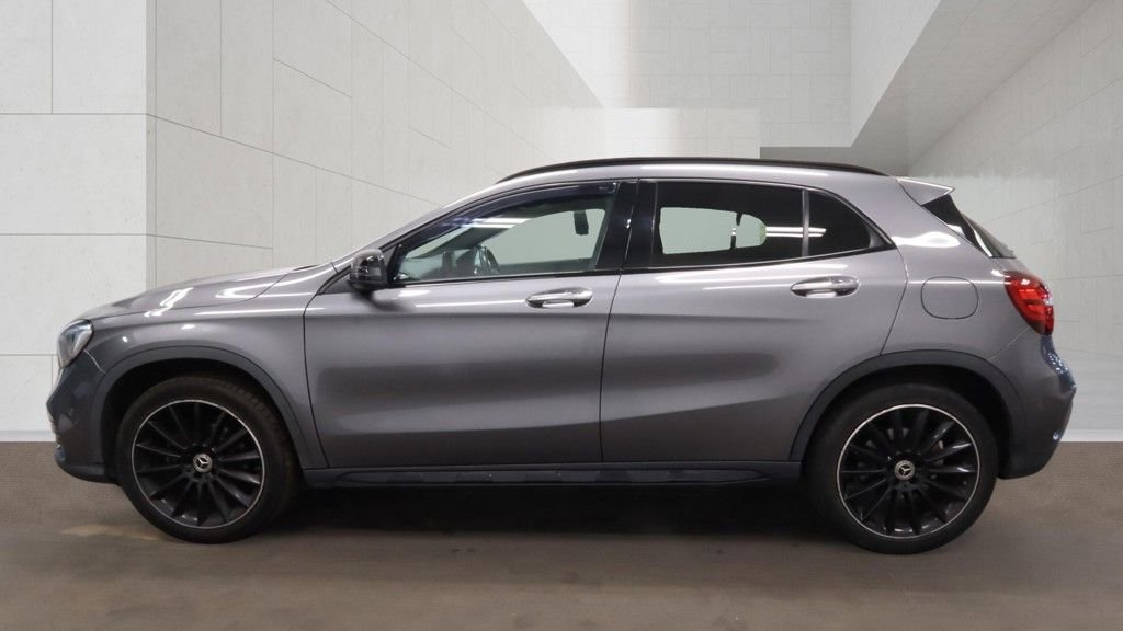 USED 2020 S MERCEDES-BENZ GLA 1.6 GLA200 AMG Line Edition (Plus) SUV 5dr Petrol 7G-DCT Euro 6 (s/s) (156 ps) FULL MERCEDES SERVICE HISTORY