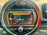 USED 2018 68 MINI COUNTRYMAN 2.0 Cooper D SUV 5dr Diesel Auto Euro 6 (s/s) (150 ps) MINI Countryman Cooper D comes with the peace of mind of an 18 month warranty and a full dealership service history, with its most recent service completed on 20 June 2026 at 140,200 miles. This vehicle is powered by a 2.0 litre diesel engine that meets Euro 6 emission standards. Inside, the cabin is equipped with manual air conditioning and a Visual Boost radio system that includes Bluetooth connectivity. Parking is made straightforward by the inclusion of rear parking distance control.