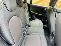 USED 2018 68 MINI COUNTRYMAN 2.0 Cooper D SUV 5dr Diesel Auto Euro 6 (s/s) (150 ps) MINI Countryman Cooper D comes with the peace of mind of an 18 month warranty and a full dealership service history, with its most recent service completed on 20 June 2026 at 140,200 miles. This vehicle is powered by a 2.0 litre diesel engine that meets Euro 6 emission standards. Inside, the cabin is equipped with manual air conditioning and a Visual Boost radio system that includes Bluetooth connectivity. Parking is made straightforward by the inclusion of rear parking distance control.