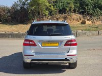USED 2012 62 MERCEDES-BENZ M CLASS 3.0 ML350 V6 BlueTEC Sport SUV 5dr Diesel G-Tronic 4WD Euro 6 (s/s) (258 ps) FSH|HEATEDSEATS|CAMERA|ULEZ