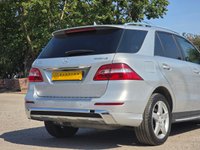 USED 2012 62 MERCEDES-BENZ M CLASS 3.0 ML350 V6 BlueTEC Sport SUV 5dr Diesel G-Tronic 4WD Euro 6 (s/s) (258 ps) FSH|HEATEDSEATS|CAMERA|ULEZ