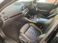 USED 2020 70 BMW 3 SERIES 2.0 320i Sport Touring 5dr Petrol Auto Euro 6 (s/s) (184 ps) NAV-PRIVACY GLASS-AUTO-PADDLES