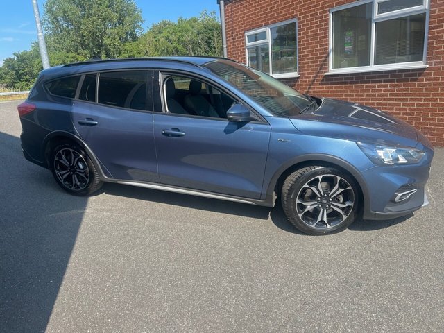 View our FORD FOCUS
