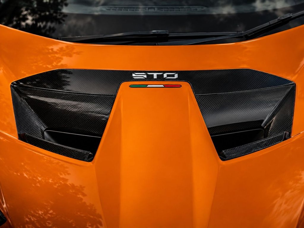 USED 2023 23 LAMBORGHINI HURACAN 5.2 V10 LP 640-2 STO Coupe 2dr Petrol LDF Euro 6 (s/s) (640 ps) 