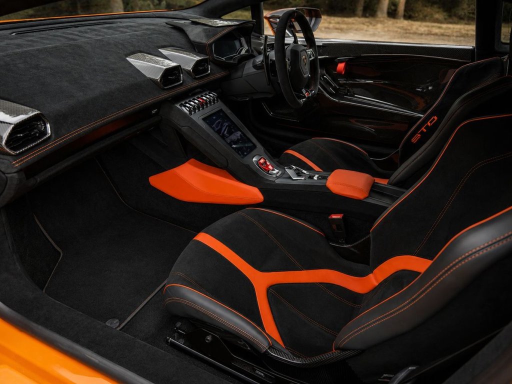USED 2023 23 LAMBORGHINI HURACAN 5.2 V10 LP 640-2 STO Coupe 2dr Petrol LDF Euro 6 (s/s) (640 ps) 