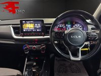 USED 2023 23 KIA STONIC 1.0 T-GDi 2 SUV 5dr Petrol DCT Euro 6 (s/s) (99 bhp) 