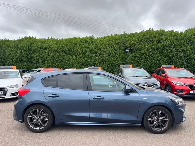 View our FORD FOCUS